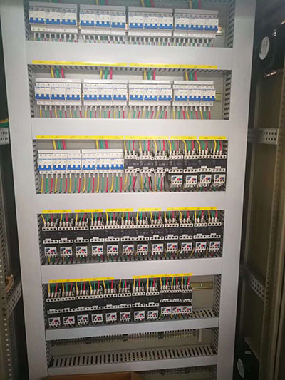 늚����ϵ�y